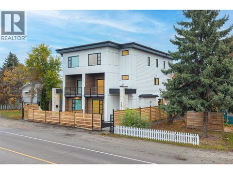 2231 Richter Street Kelowna BC V1Y2N9