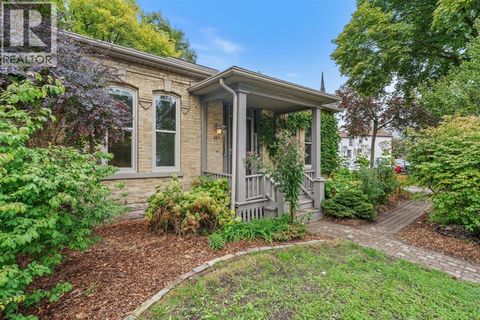 223 BROCK STREET North Sarnia ON N7T5Z5