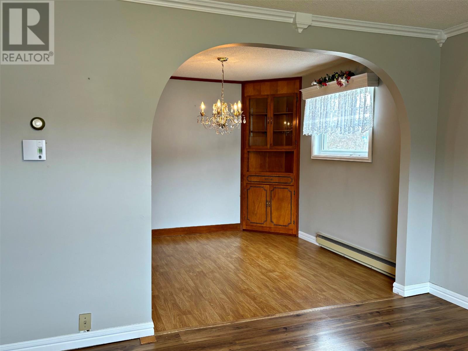 38 Janes Avenue
