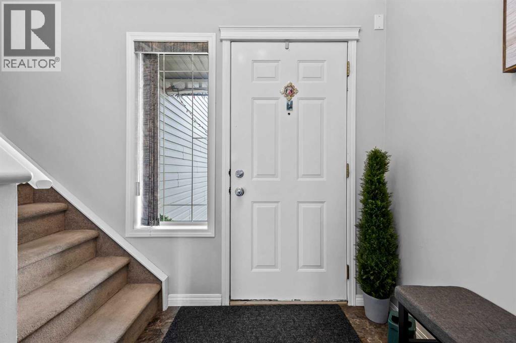 465 Panamount Boulevard NW