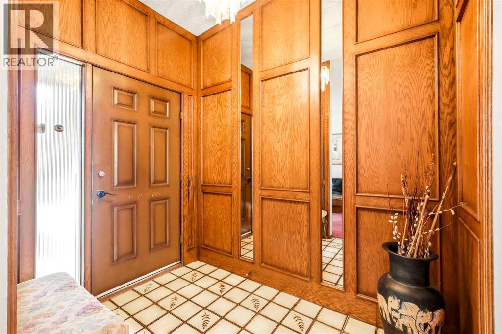 149 Edgehill Drive NW