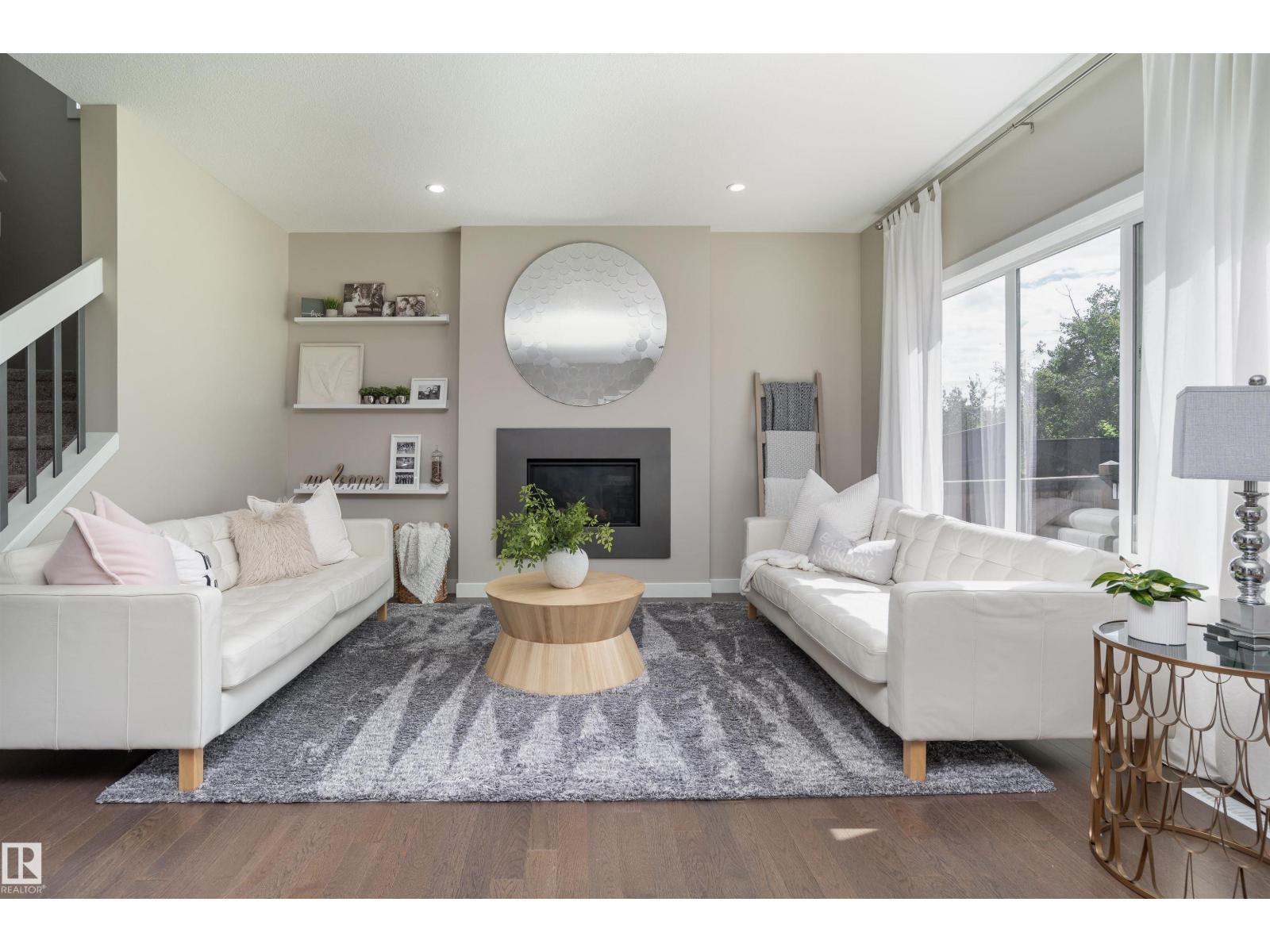5831 175 AV NW