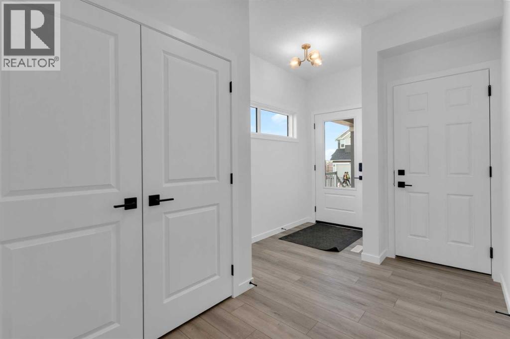 200 Starling Place NW