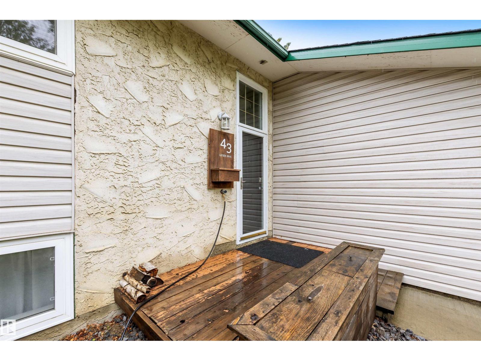 43 LAYDON DR