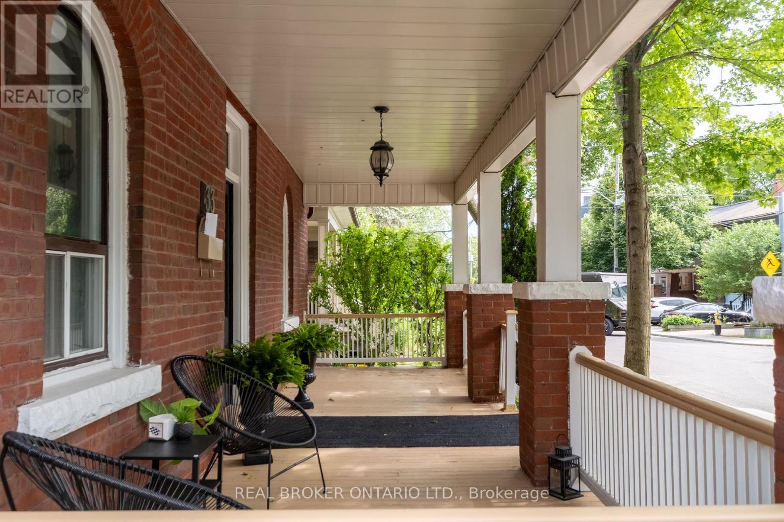 33 ATLAS AVENUE