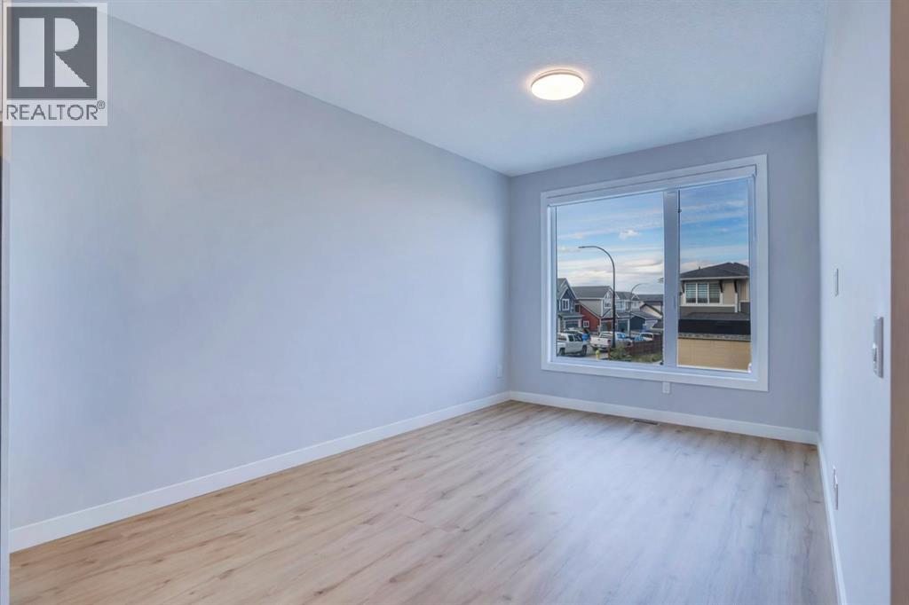 73 Sage Hill Heights NW