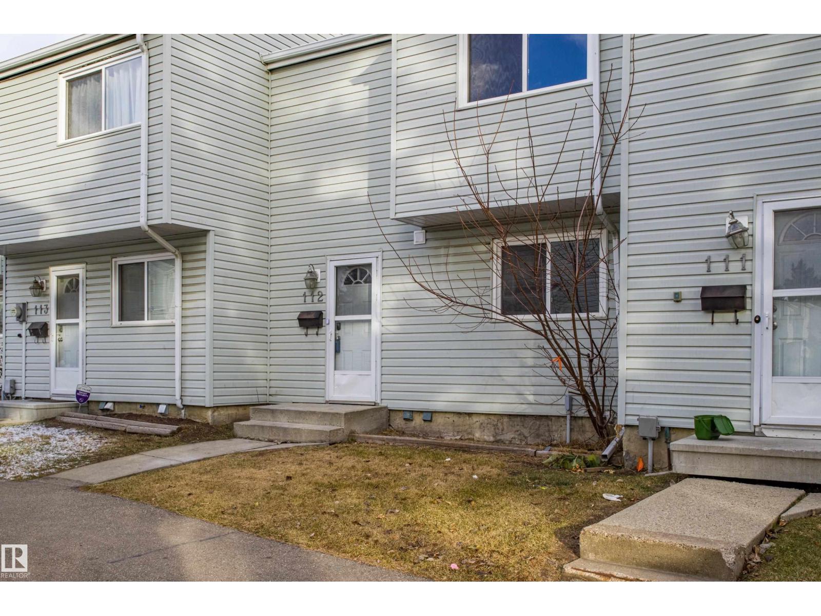 112 Dickinsfield CO NW NW