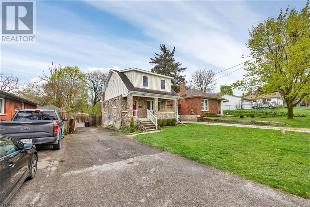 17 5TH Avenue