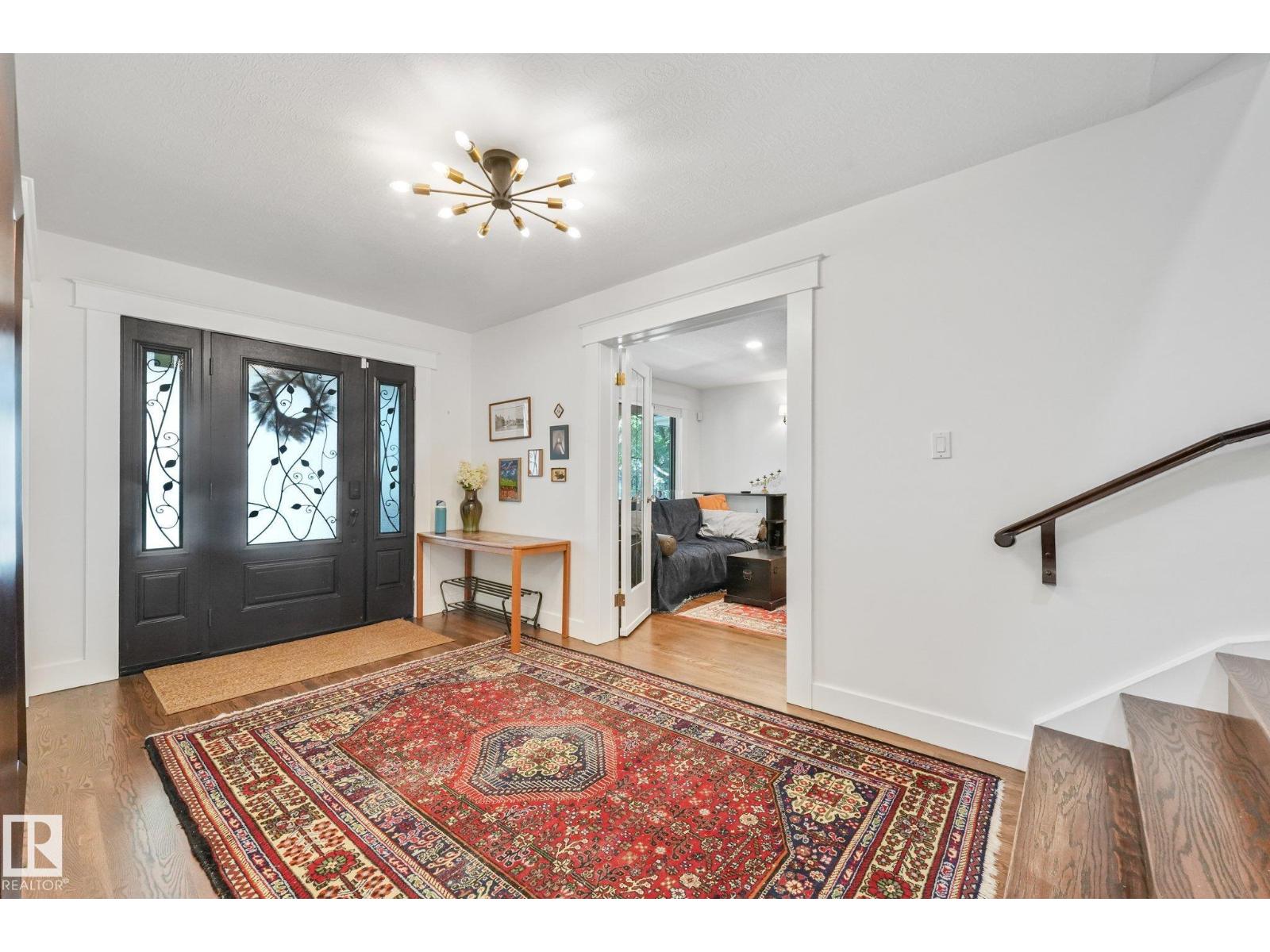 10974 126 ST NW