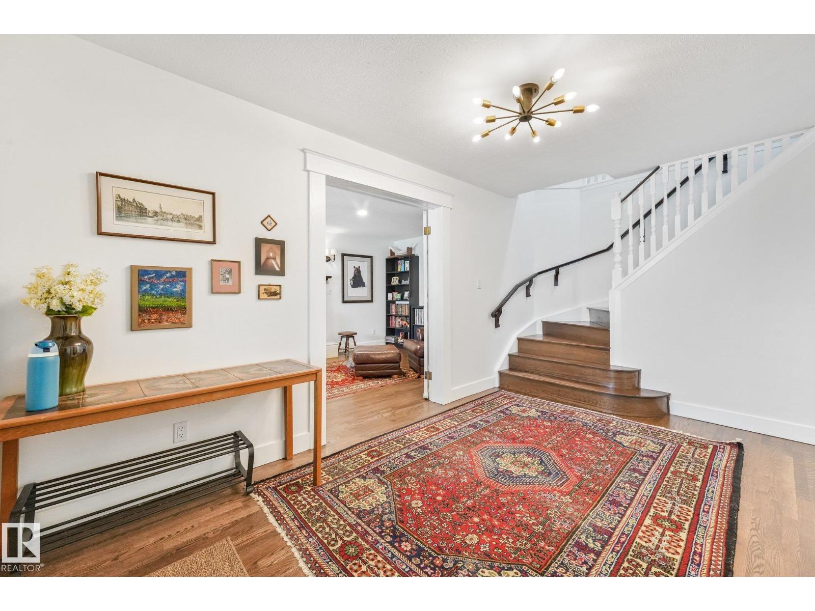 10974 126 ST NW