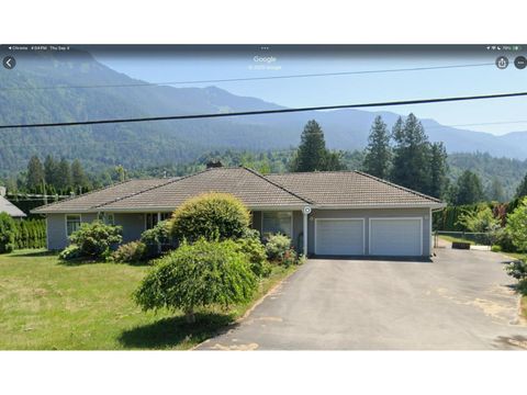 52732 BUNKER ROAD|Rosedale Rosedale BC V0X1X1