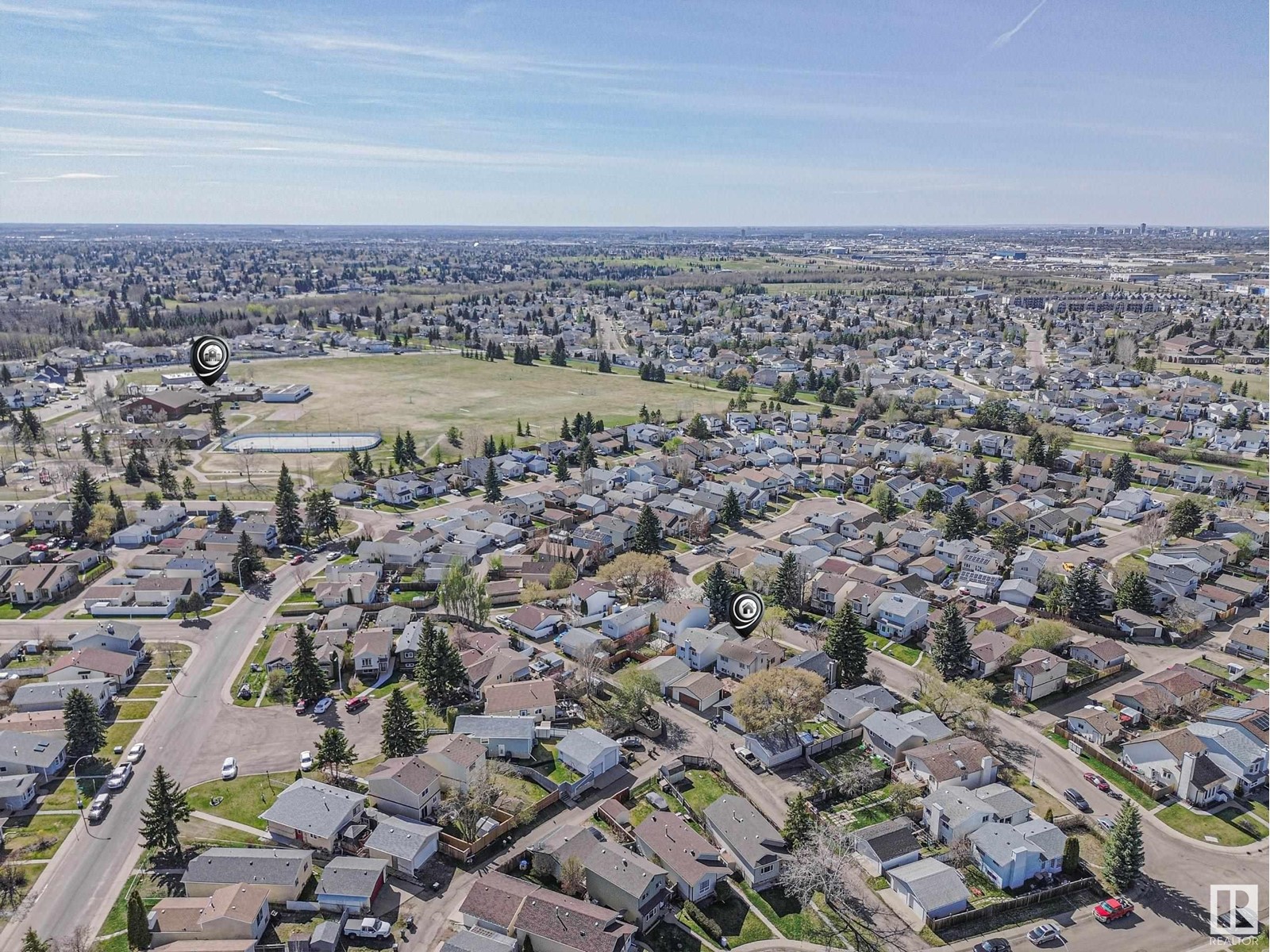 393 Kirkpatrick Crescent NW
