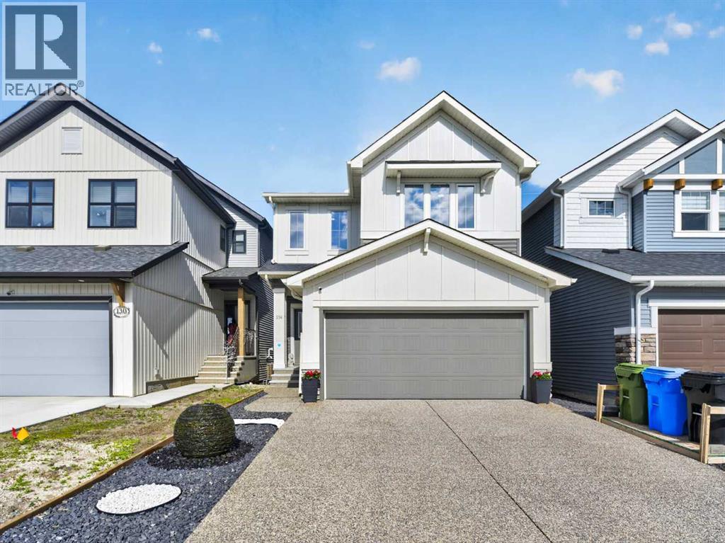 134 Hotchkiss Manor SE