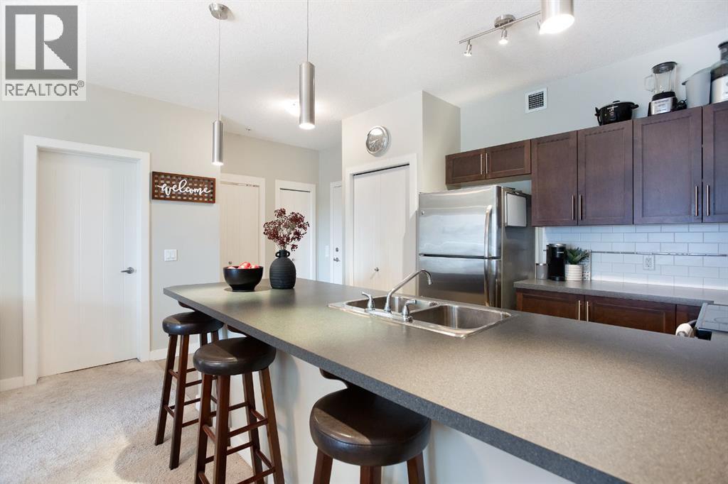 2203, 604 East Lake Boulevard NE