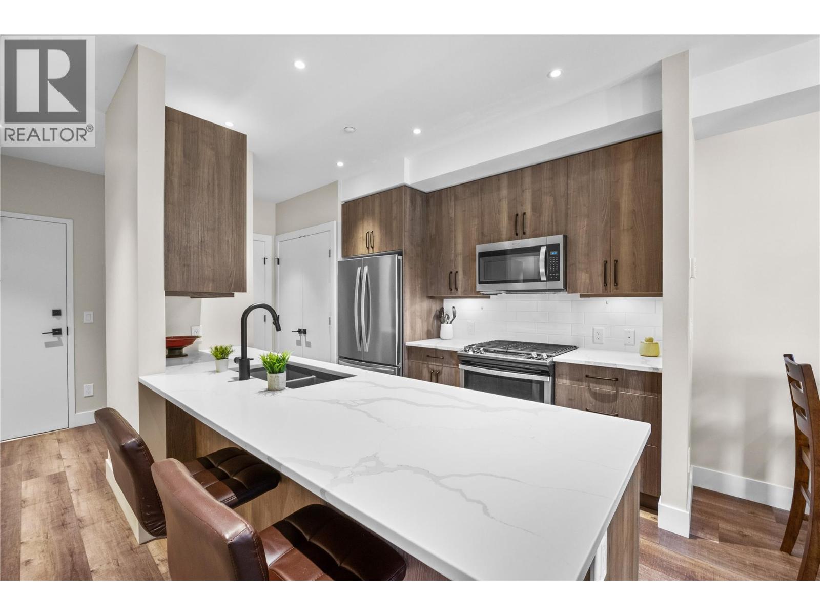 110 Ellis Street Unit# 406