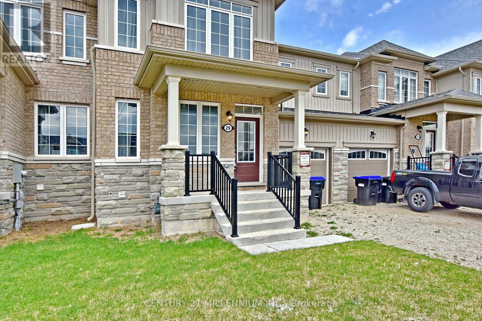 29 STATELY DRIVE