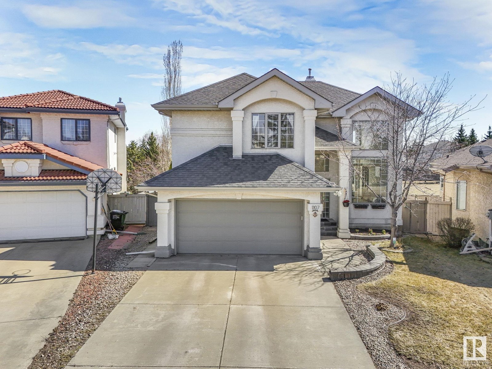 1107 116 ST NW