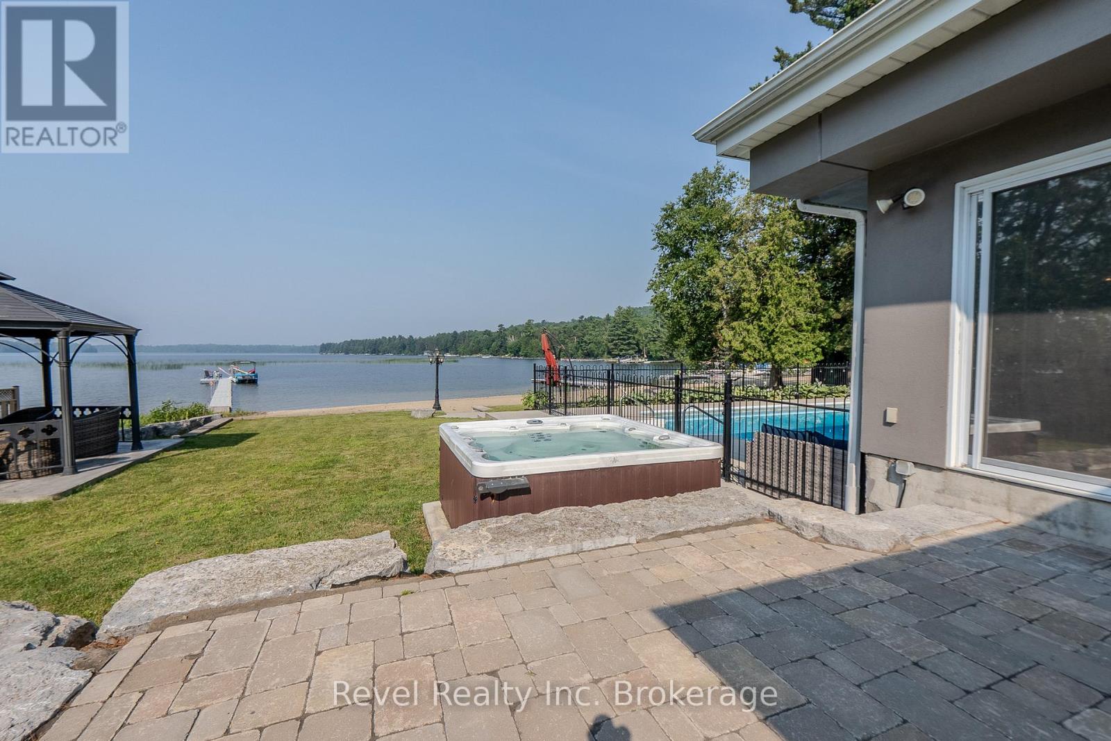 254 SILVER LADY LANE