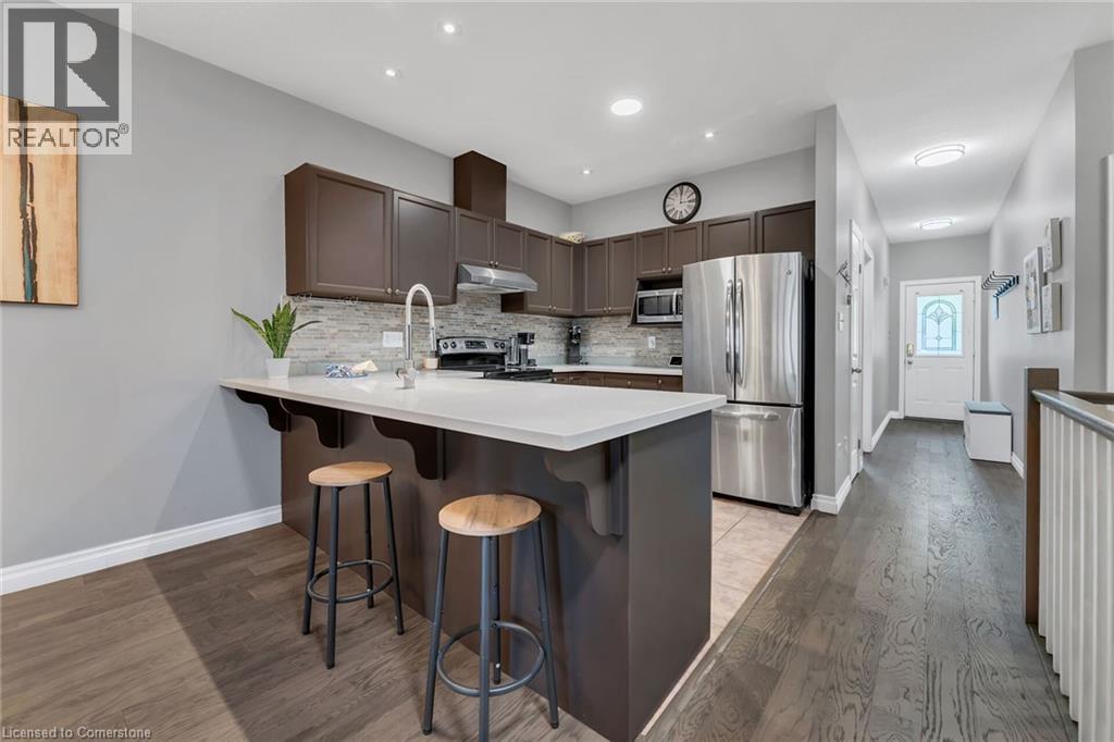 31 ABBOTSFORD Trail