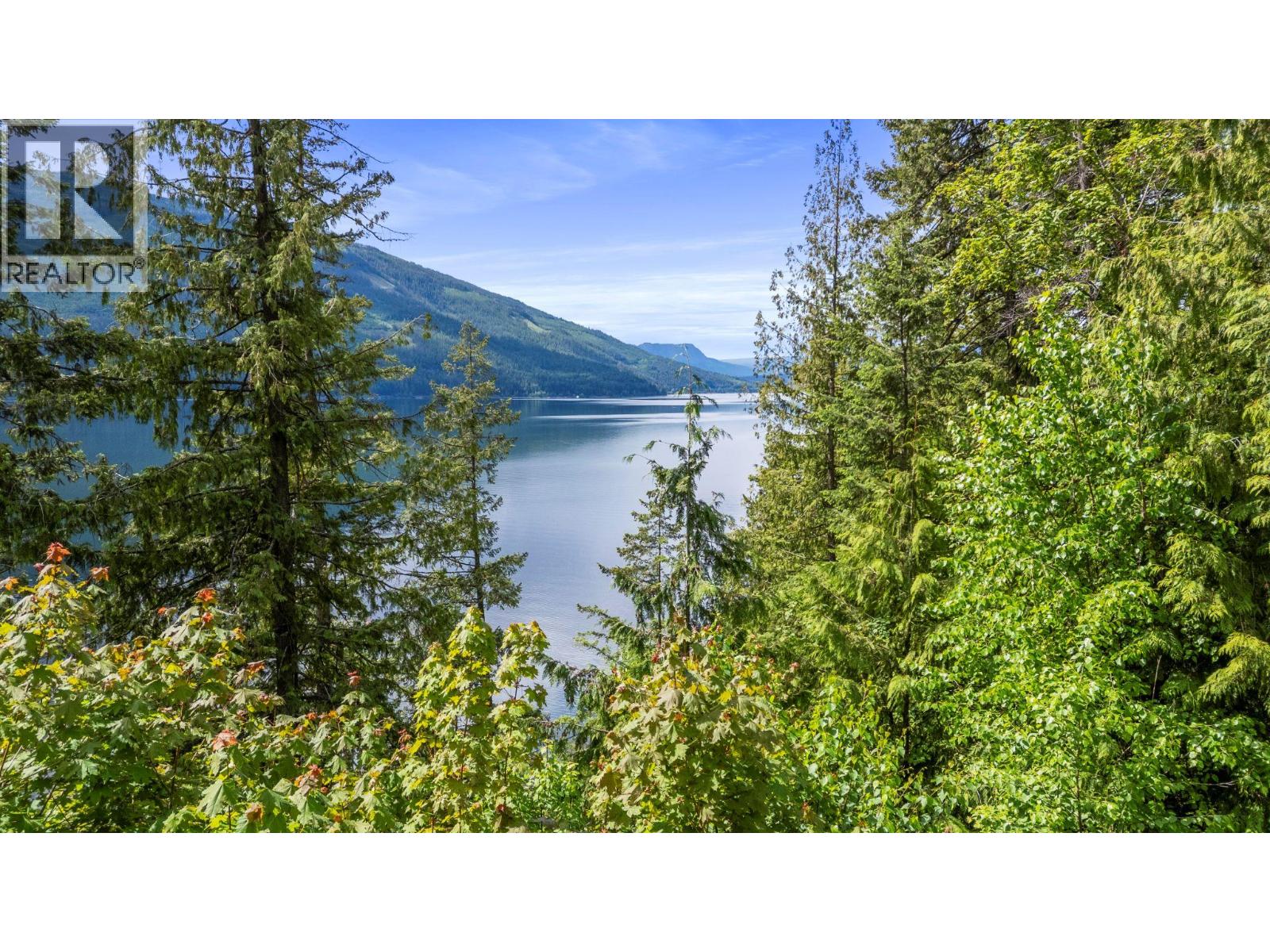 5773 Sunnybrae Canoe Point Road