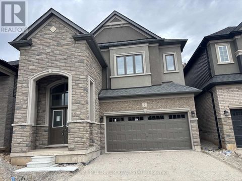 7 MCKERNAN AVENUE Brantford ON N3V0C1