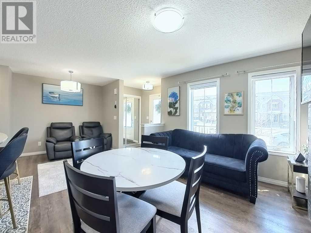 27 Yorkville Boulevard SW
