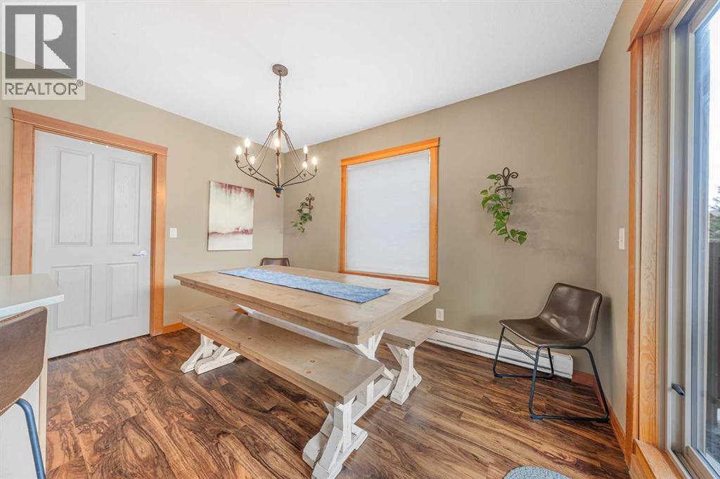 206, 1120 Railway Avenue