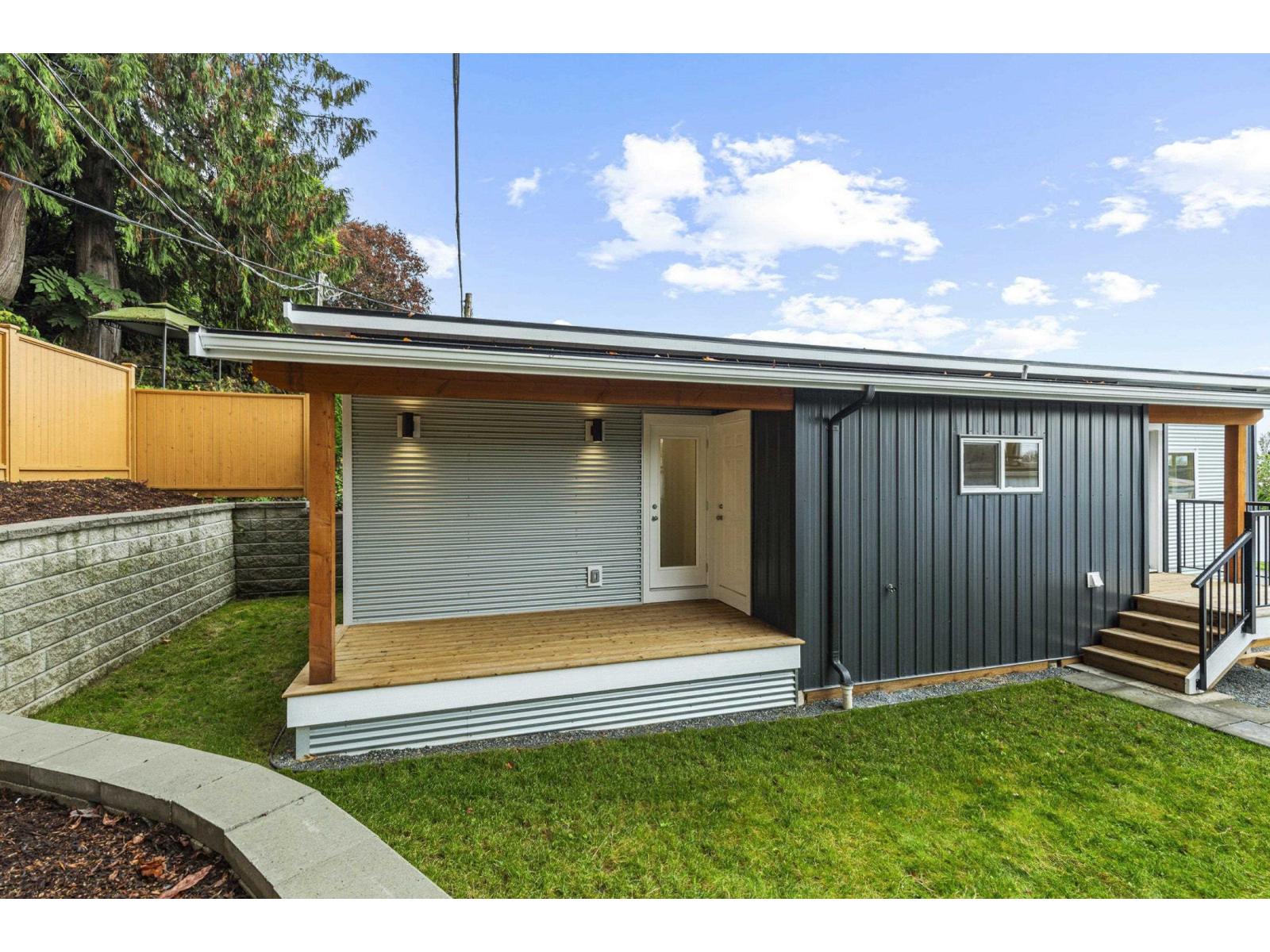 10 34519 LOUGHEED HIGHWAY