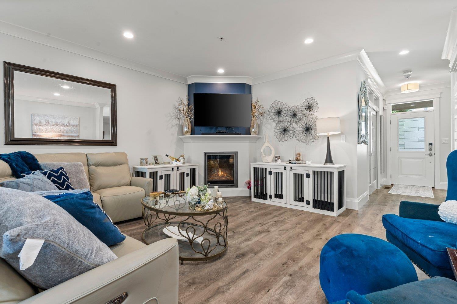 2 45234 NICOMEN CRESCENT|Garrison Crossing
