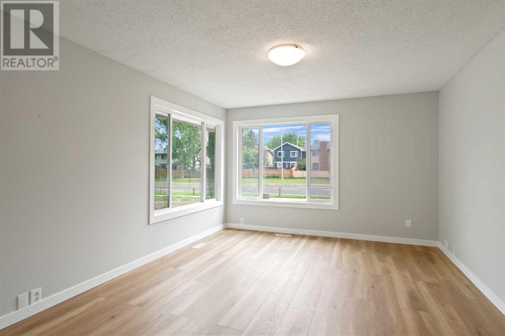 90 Midridge Gardens SE