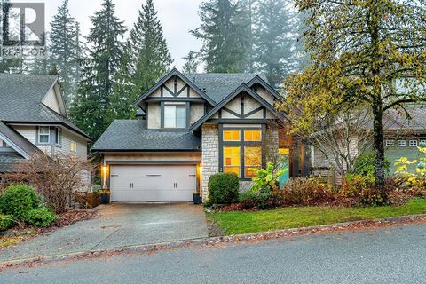 30 HAWTHORN DRIVE Port Moody BC V3H0A4