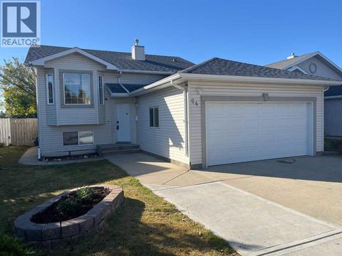 64 Ermineview Way N Lethbridge AB T1H6M8
