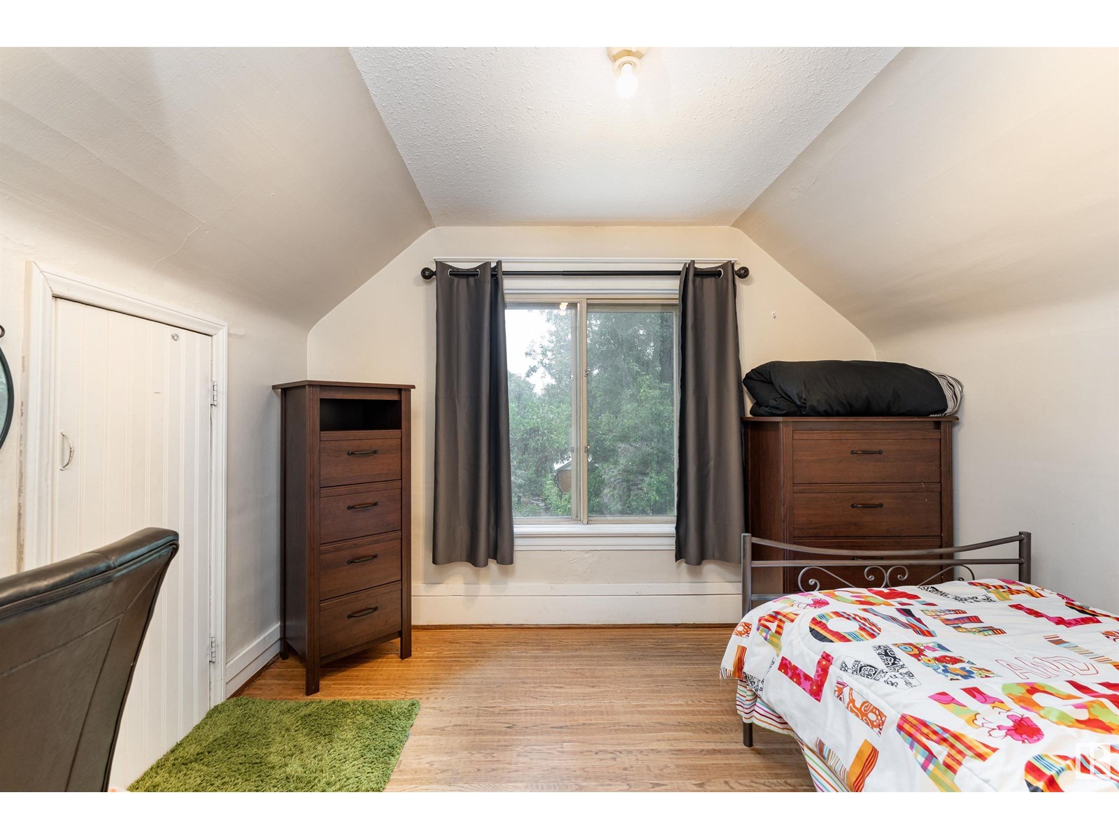 11406 66 ST NW