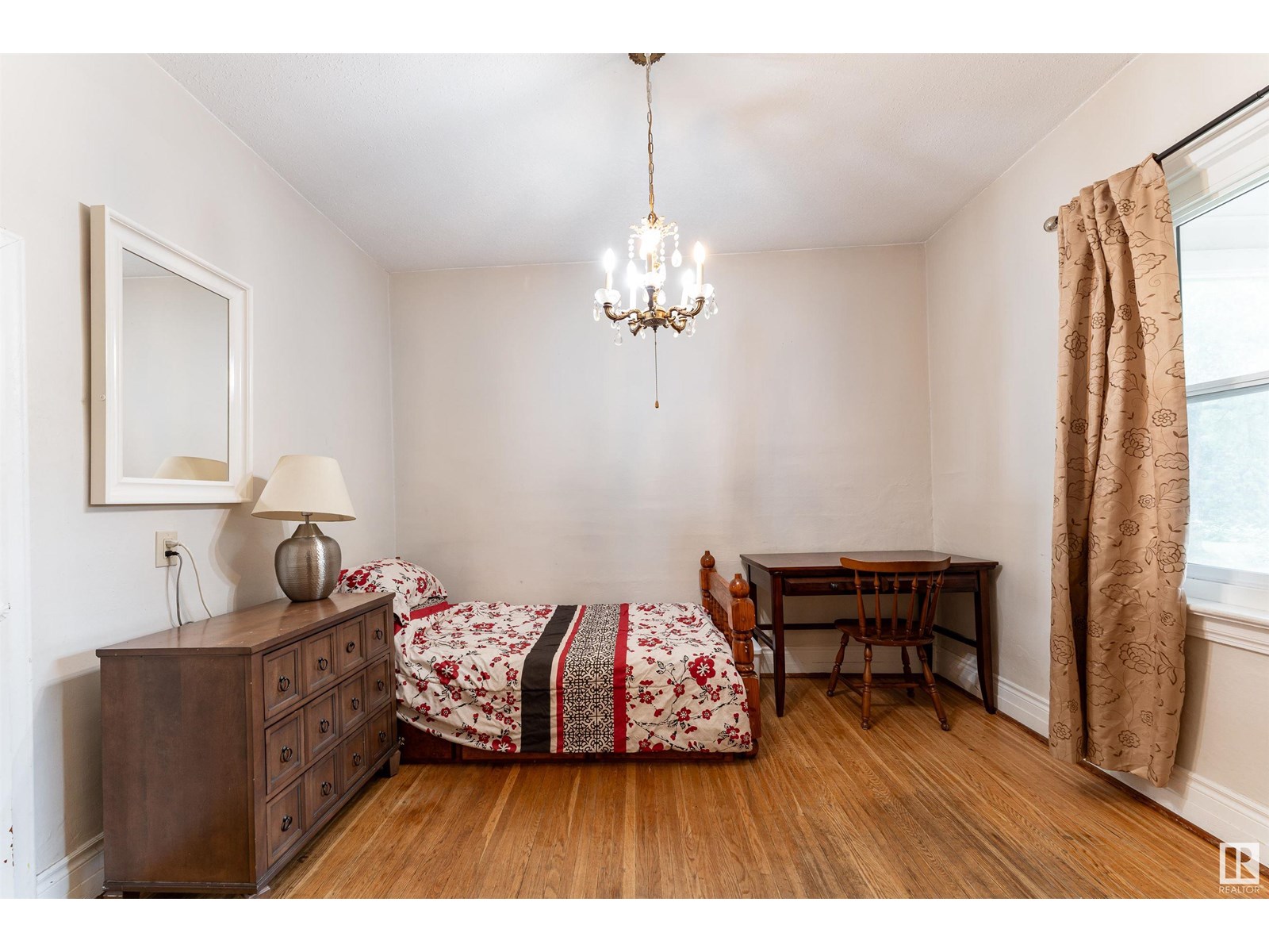 11406 66 ST NW