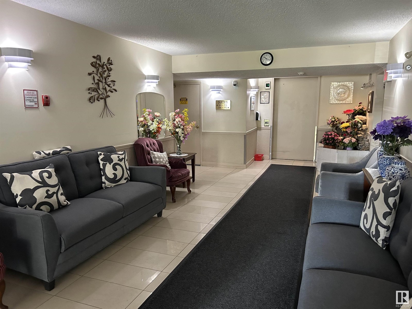 #104 18020 95 AV NW