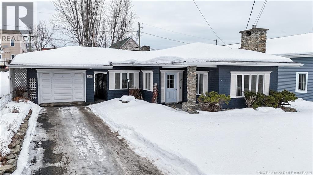Photo 1 of 37 — 345 Front Street, Grand-Sault/Grand Falls, NB E3Z2S8