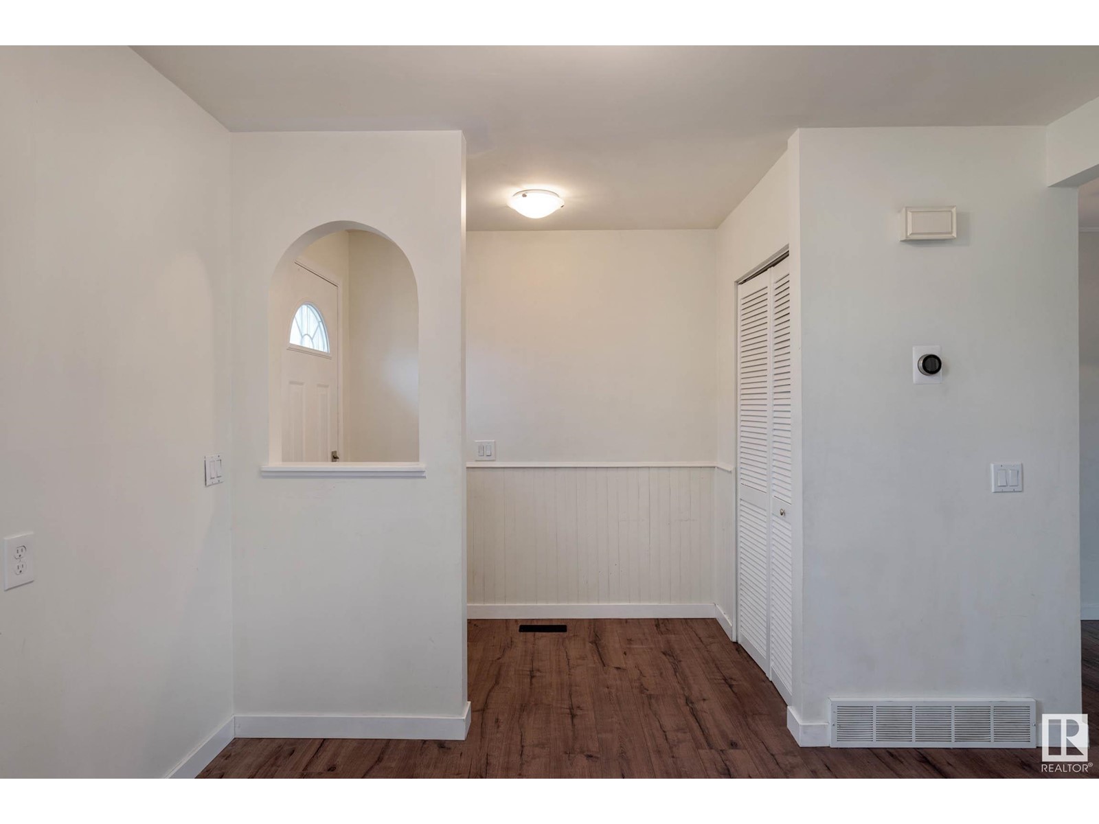 1354 LAKEWOOD W NW