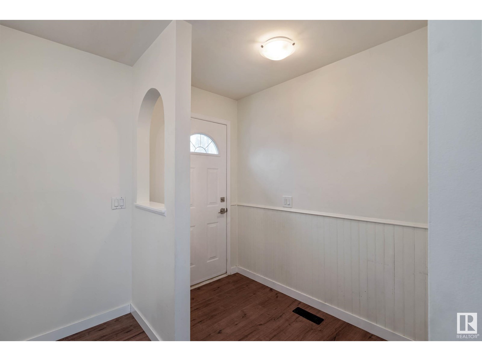 1354 LAKEWOOD W NW