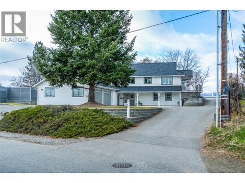 1150 Kelview Street Kelowna BC V1Y3N8