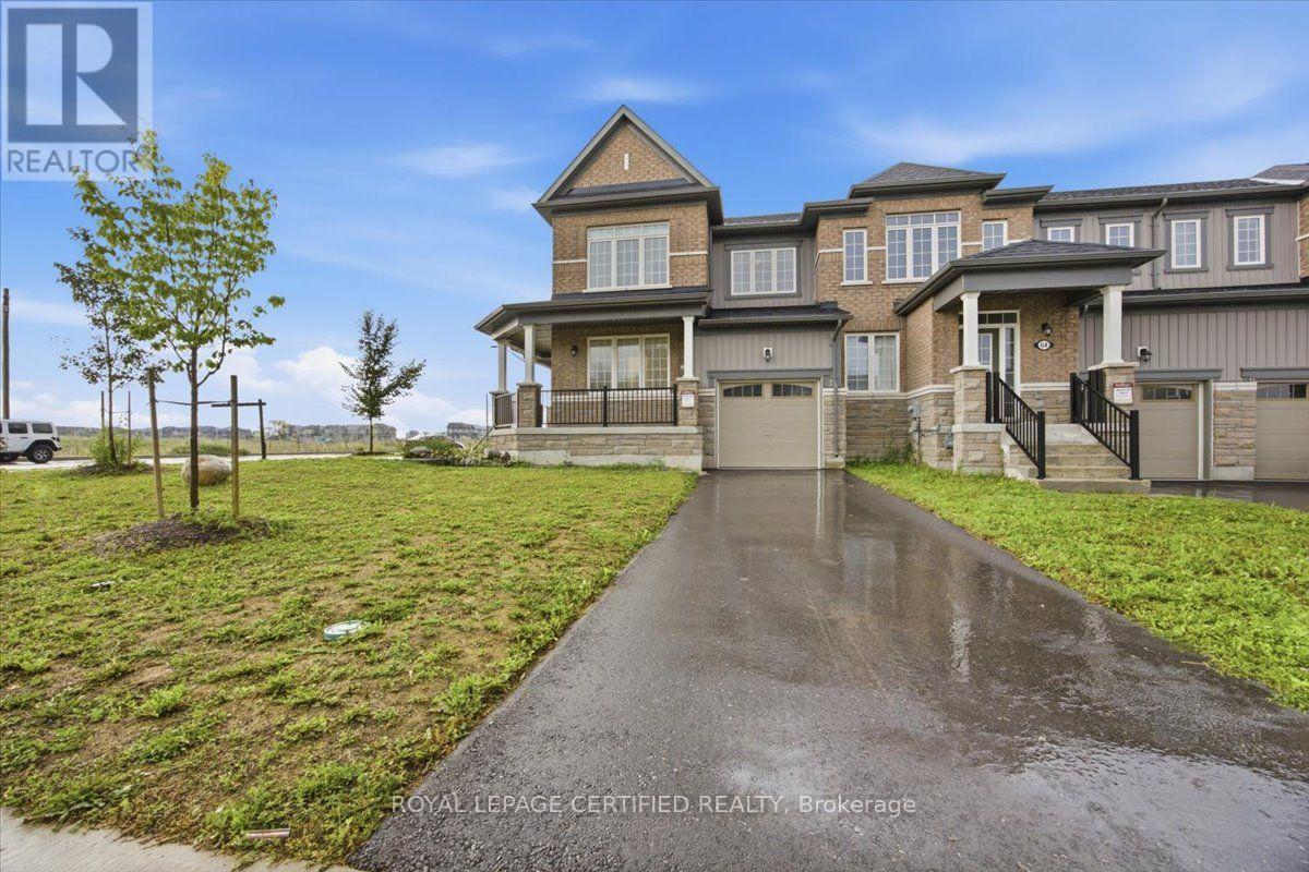 66 STATELY DRIVE