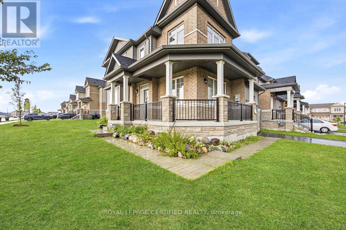 66 STATELY DRIVE