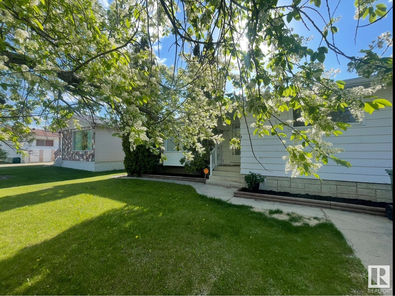 10340 107A Ave