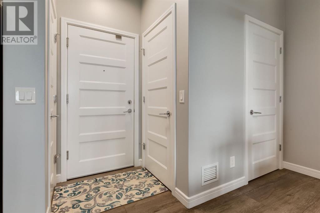 1308, 80 Greenbriar Place NW