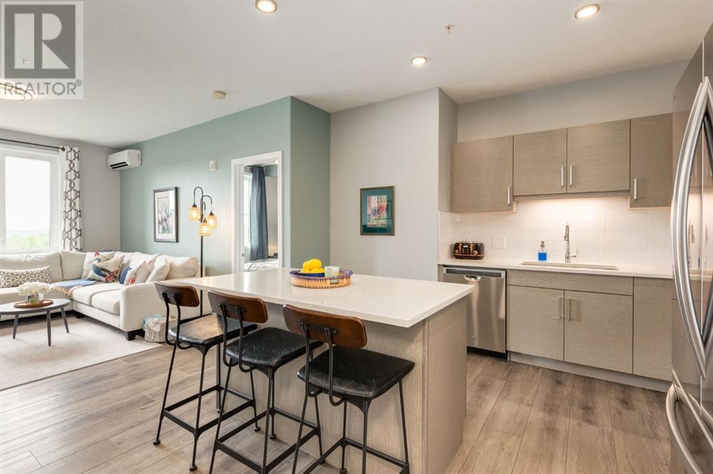 1308, 80 Greenbriar Place NW