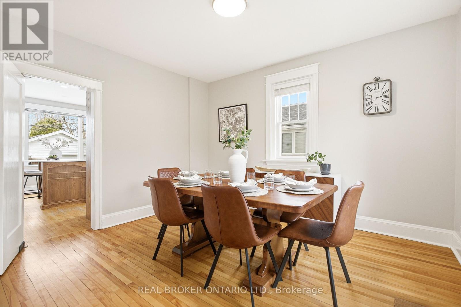 496 HARTLEIGH AVENUE