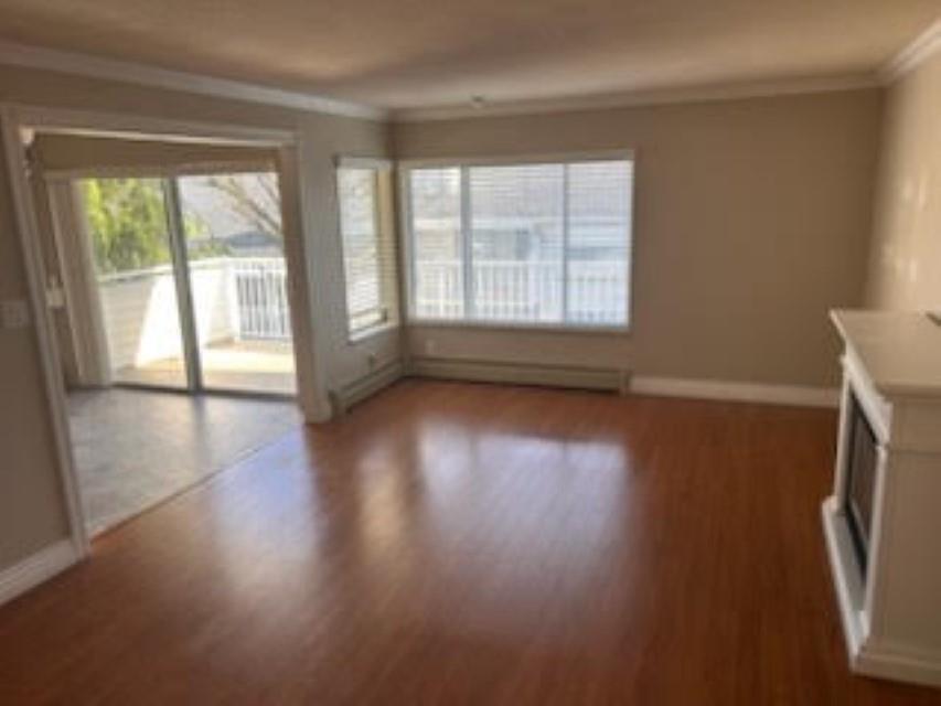 9 3054 TRAFALGAR STREET