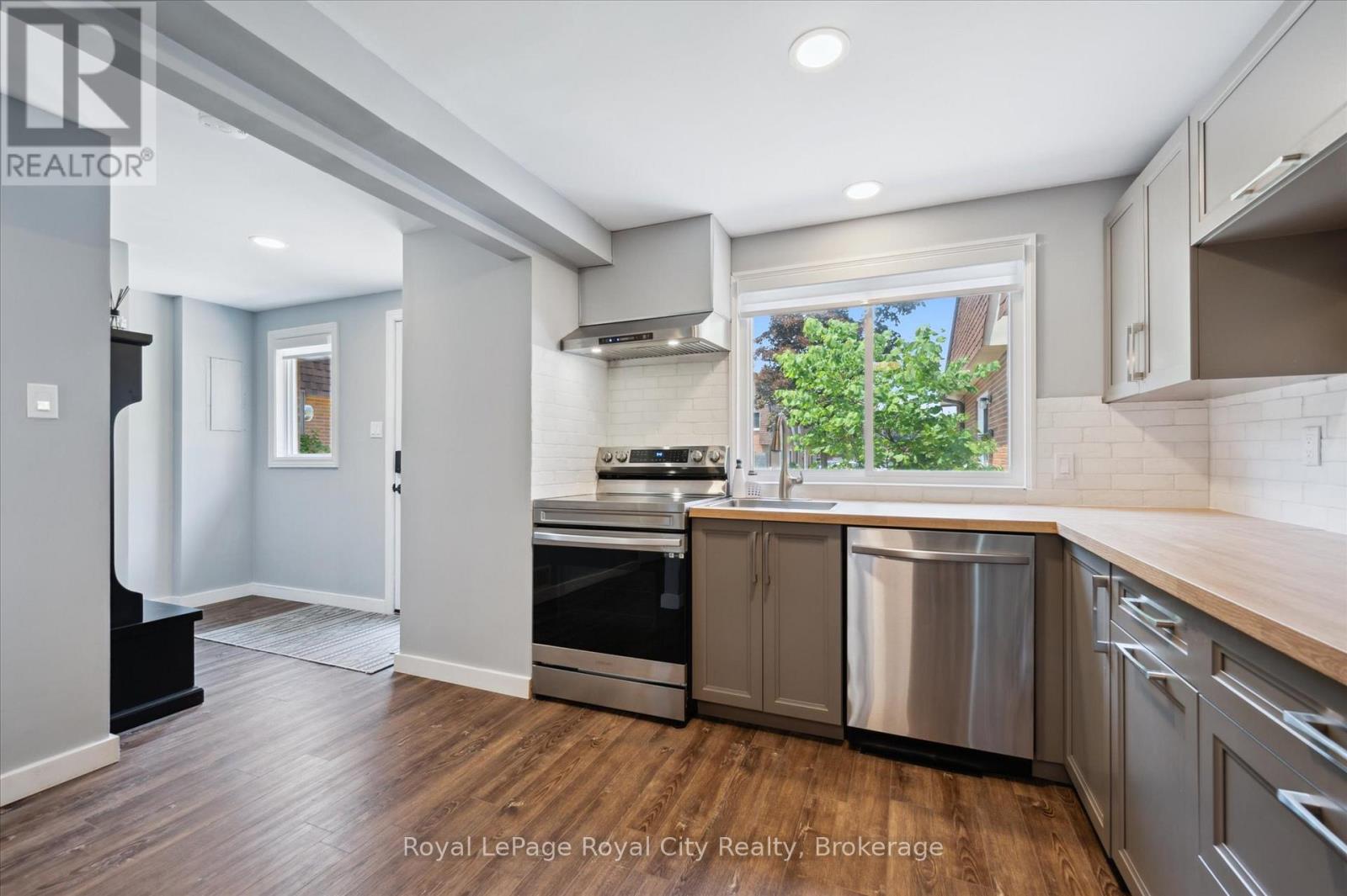 16 - 120 COUNTRY CLUB DRIVE