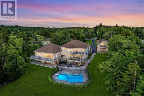 47 Long Lake Drive Kingswood NS B4B1K6