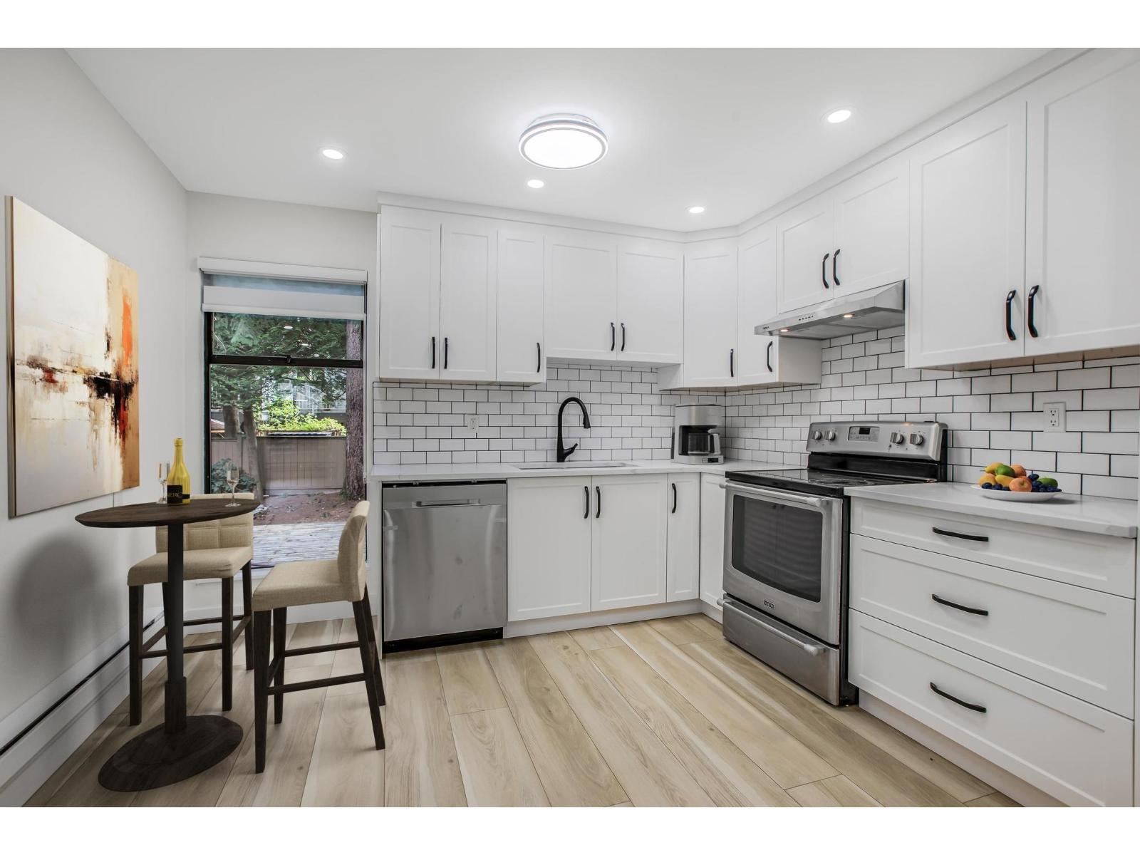 30 32310 MOUAT DRIVE