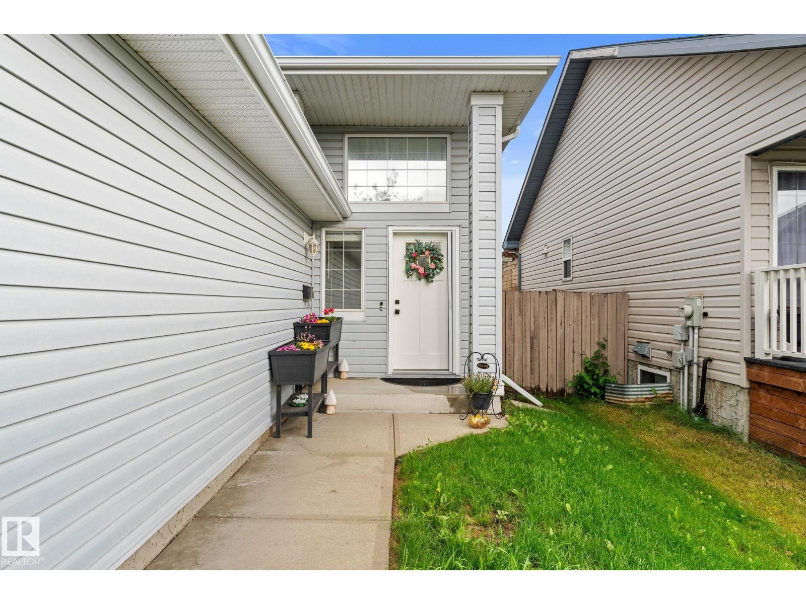 16211 90 ST NW NW